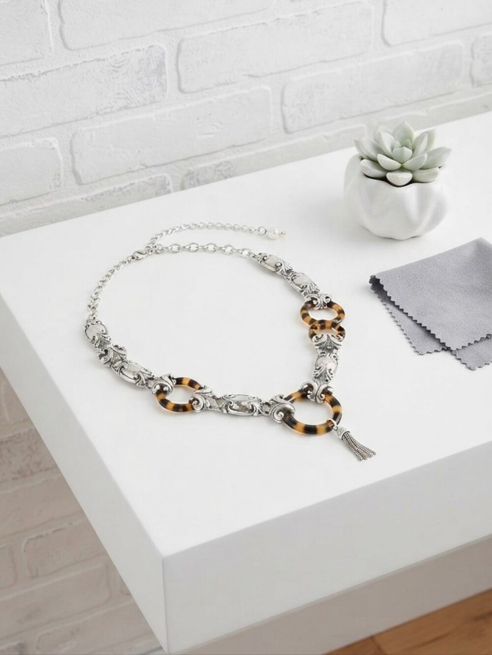 Silver Tone Necklace with Tortoiseshell Rings - Women Jewelry